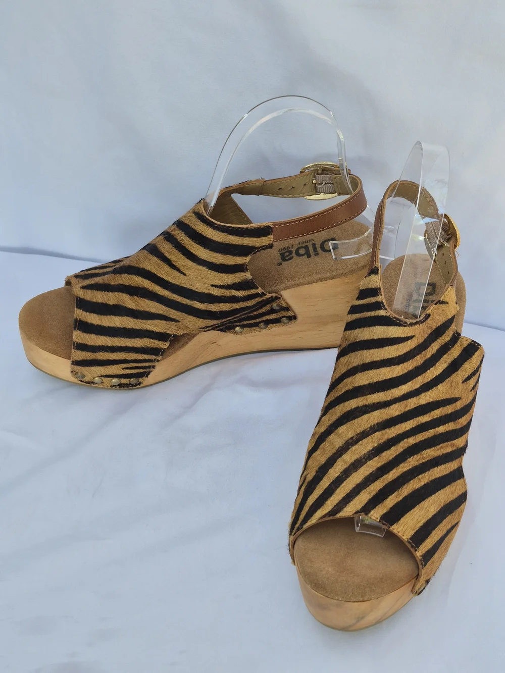 DIBA Zebra Print Leather Cow Fur Women's Wedge Heel Sandals Size 7.5